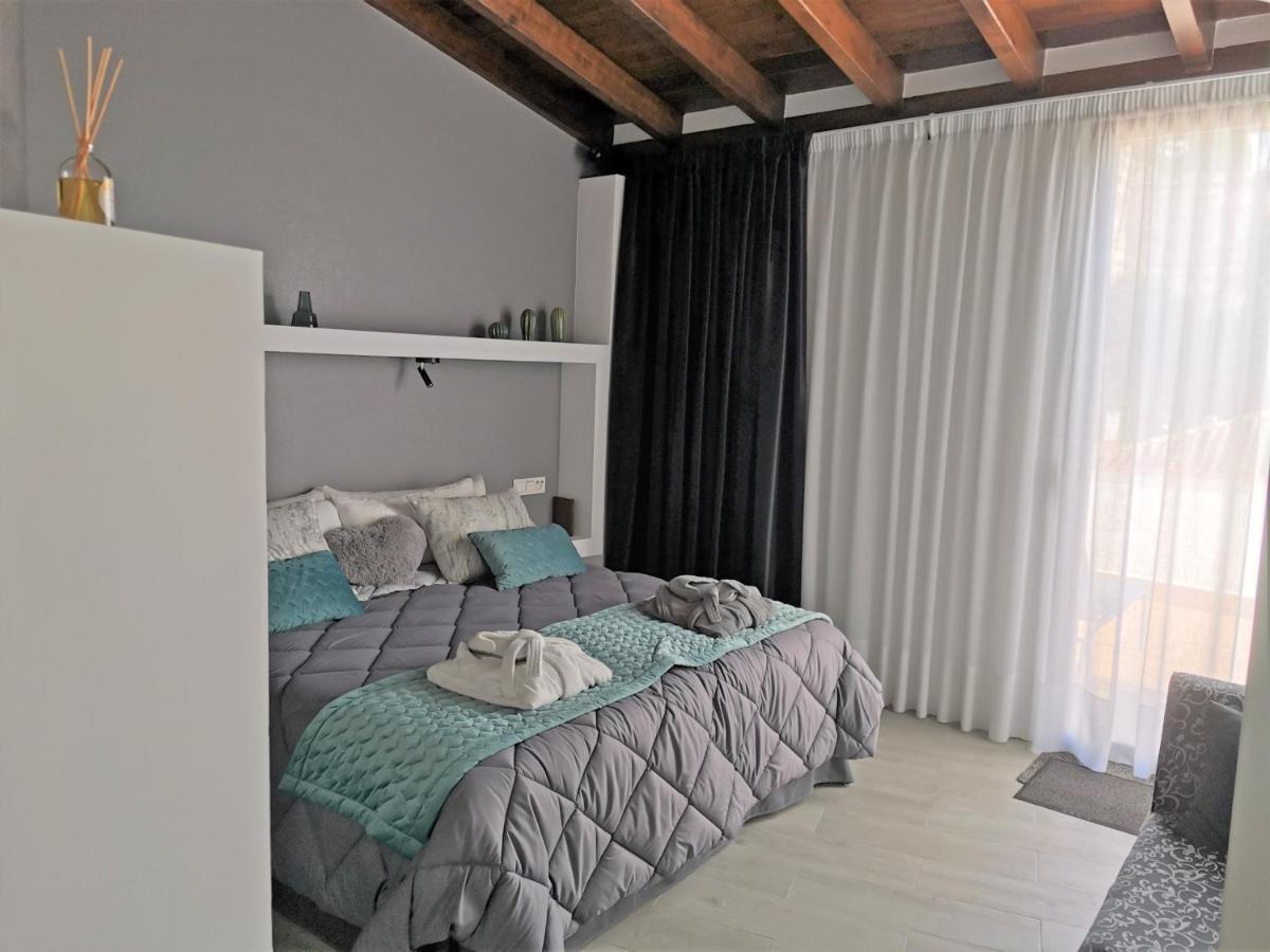 Appartamento FG Albayzin apartamento deluxe con terraza vistas y parking gratis Granada Esterno foto