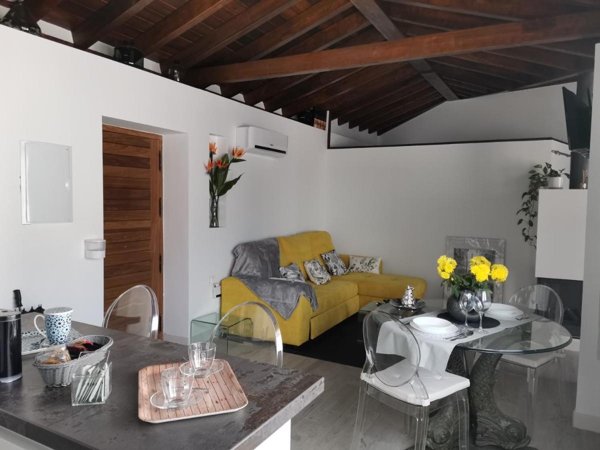 Appartamento FG Albayzin apartamento deluxe con terraza vistas y parking gratis Granada Esterno foto