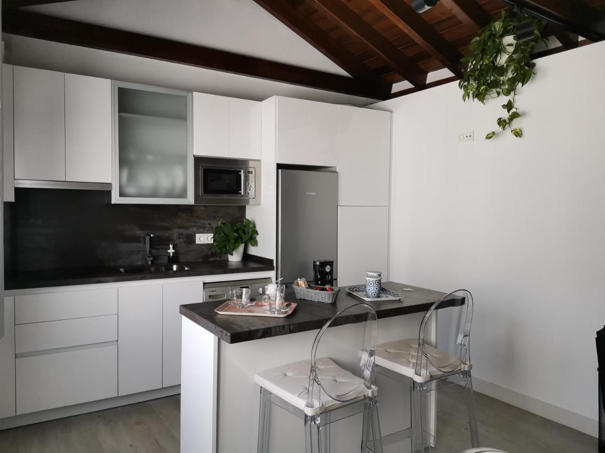 Appartamento FG Albayzin apartamento deluxe con terraza vistas y parking gratis Granada Esterno foto