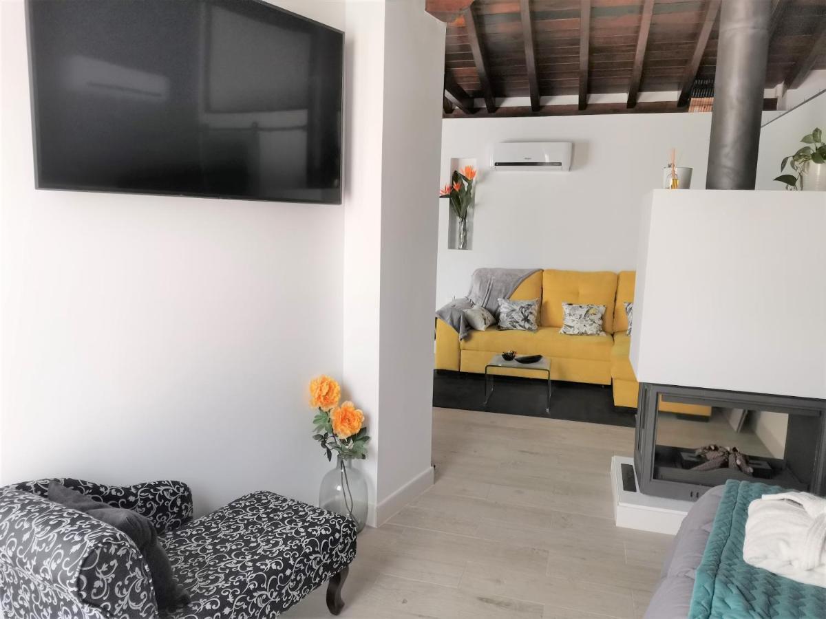 Appartamento FG Albayzin apartamento deluxe con terraza vistas y parking gratis Granada Esterno foto